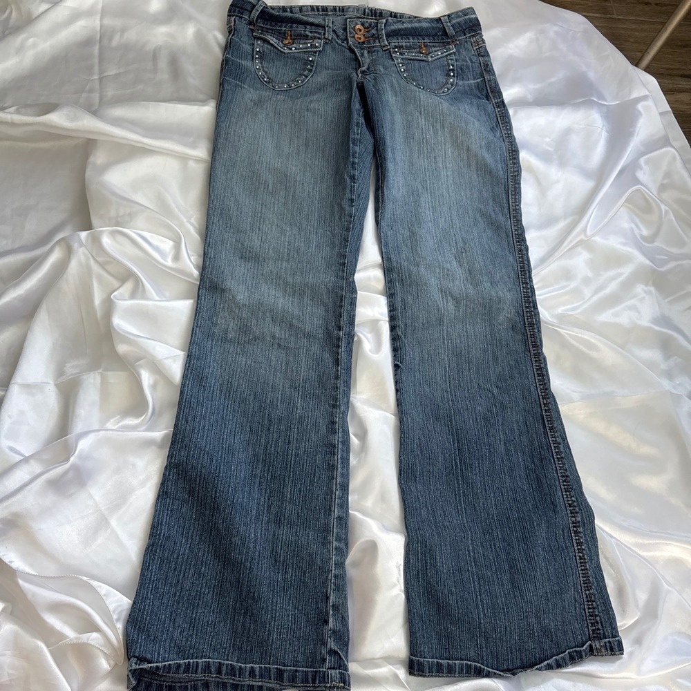 Rewind Womens Low Rise Flare Jeans Rhinestone Pocket Medium Wash Denim Size 11 - Picture 5 of 6